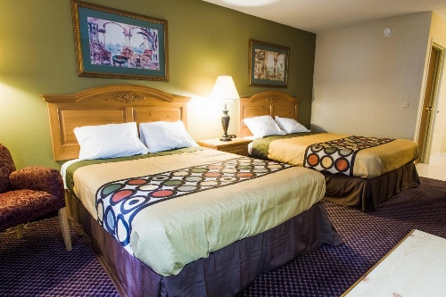 Super 8 by Wyndham Marana/Tucson Area image 3